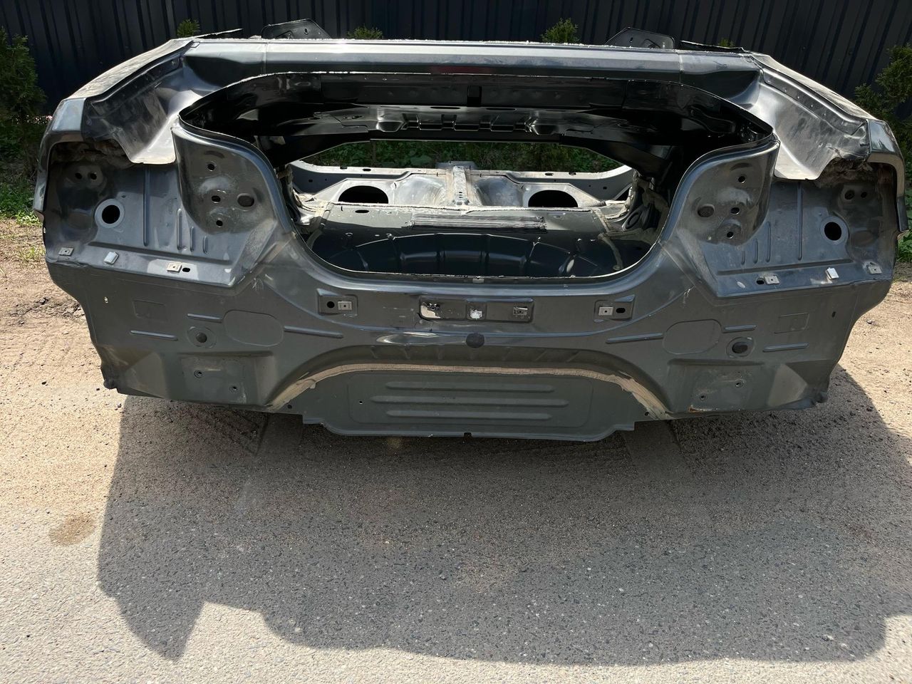 задняя часть кузова (тазик) Ford Mustang 6 поколение S550 [рестайлинг] 2019, 2.3 л., бензин, АКПП, серый, кабриолет