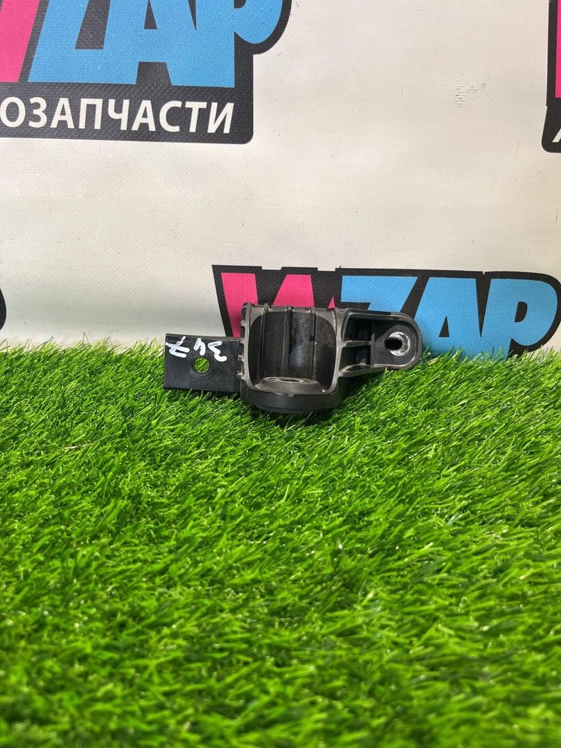кронштейн радиатора Chevrolet Trax 2 поколение 2024, 1.2 л., бензин, АКПП, красный, минивэн, передний привод, 42810018