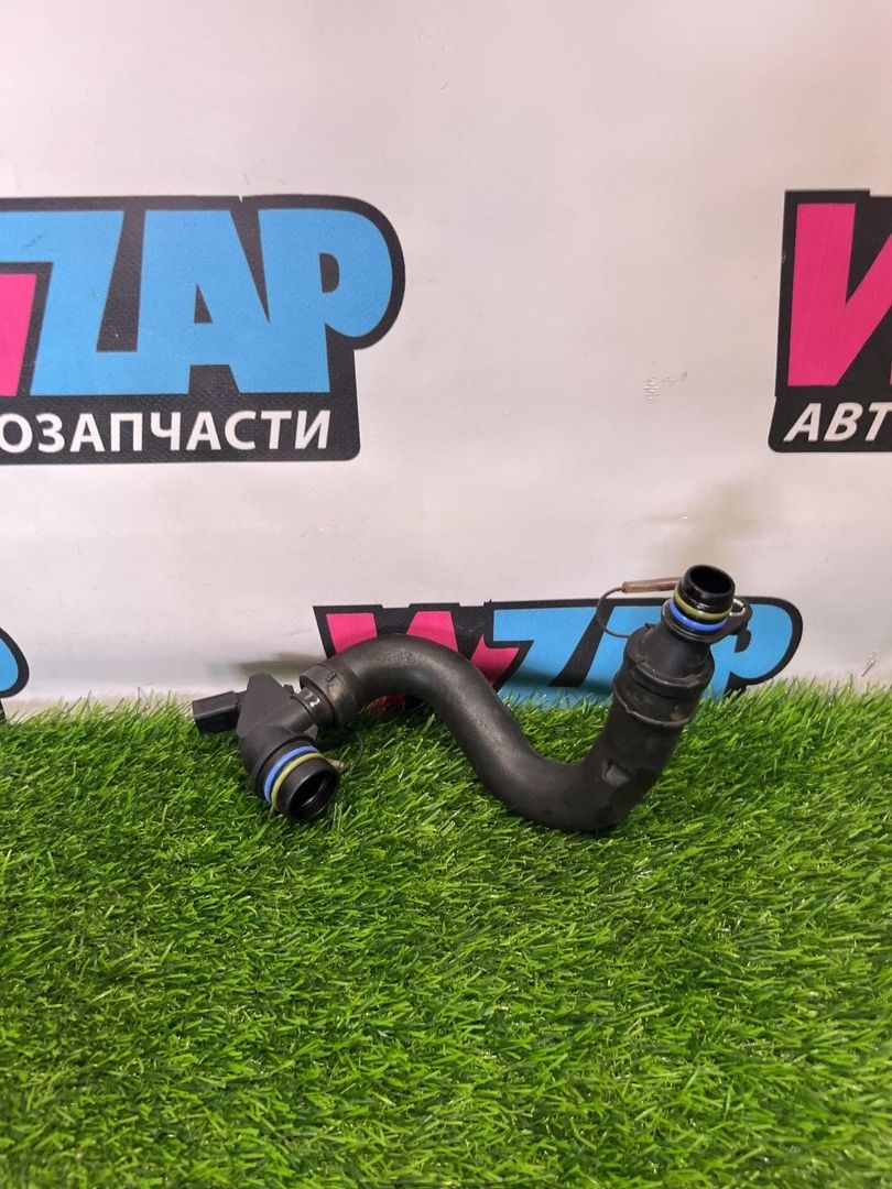 трубка вентиляции картерных газов Volkswagen Jetta 7 поколение 2019, 1.4 л., бензин, АКПП, серый, седан, передний привод, 04E103202E