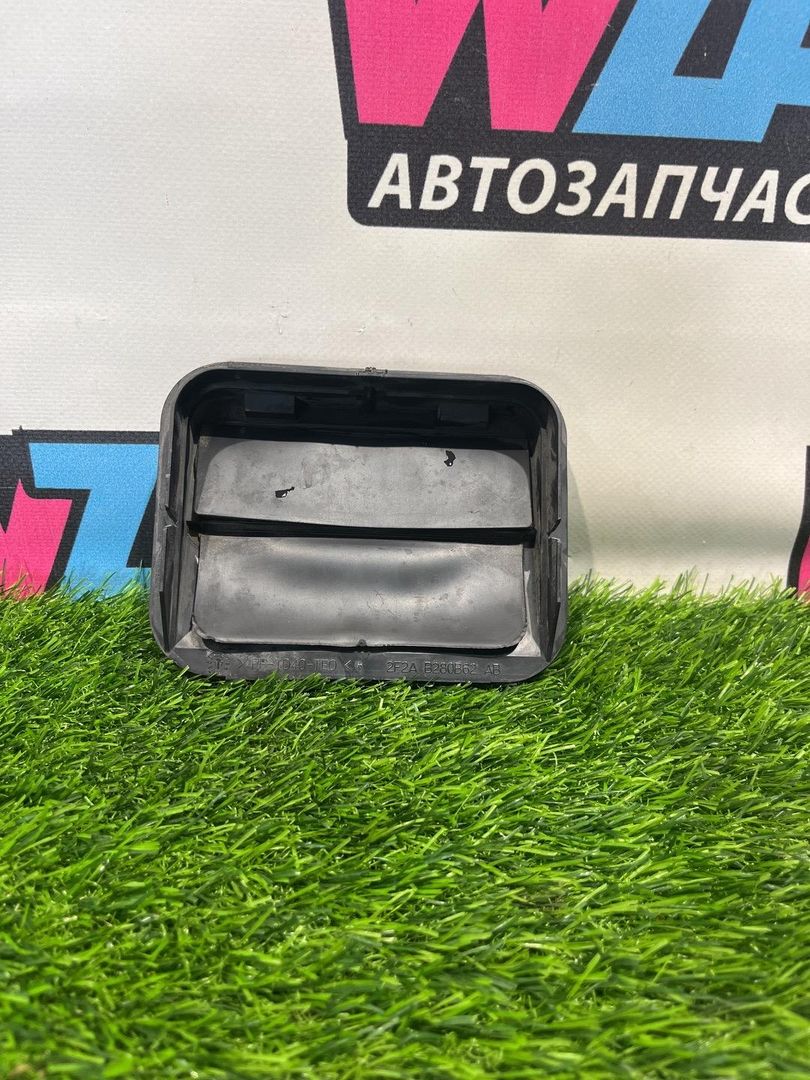 решетка вентиляции кузова Tesla Model S 1 поколение [рестайлинг] 2018, электро, седан, полный привод, 2F2AB280B62AB