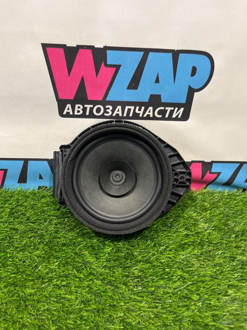 динамик двери GMC Terrain 2 поколение 2019, 1.5 л., бензин, АКПП, черный, минивэн, передний привод, 39117929