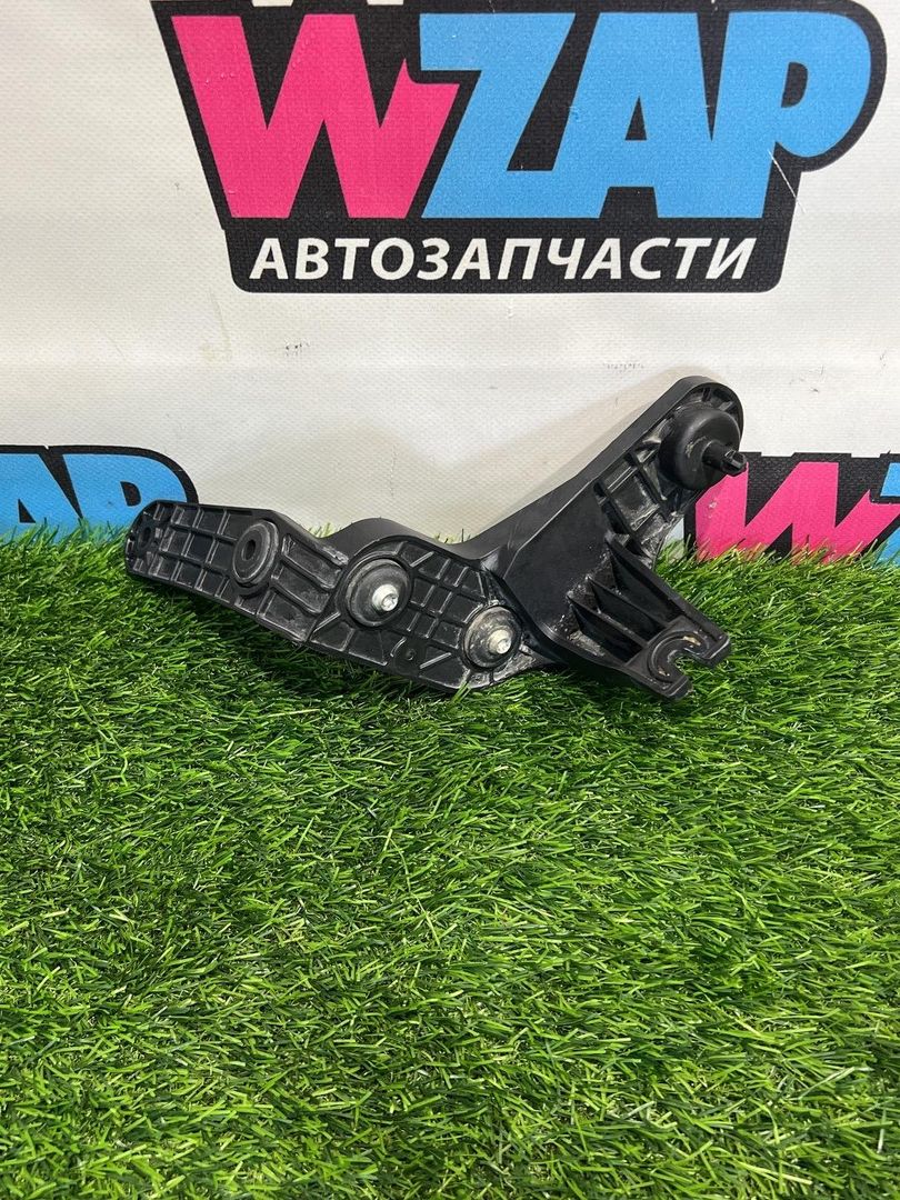 Кронштейн блока ABS GMC Terrain 2 поколение 2019, 1.5 л., бензин, АКПП, черный, минивэн, передний привод, 23356331, 52452141 - фото №1