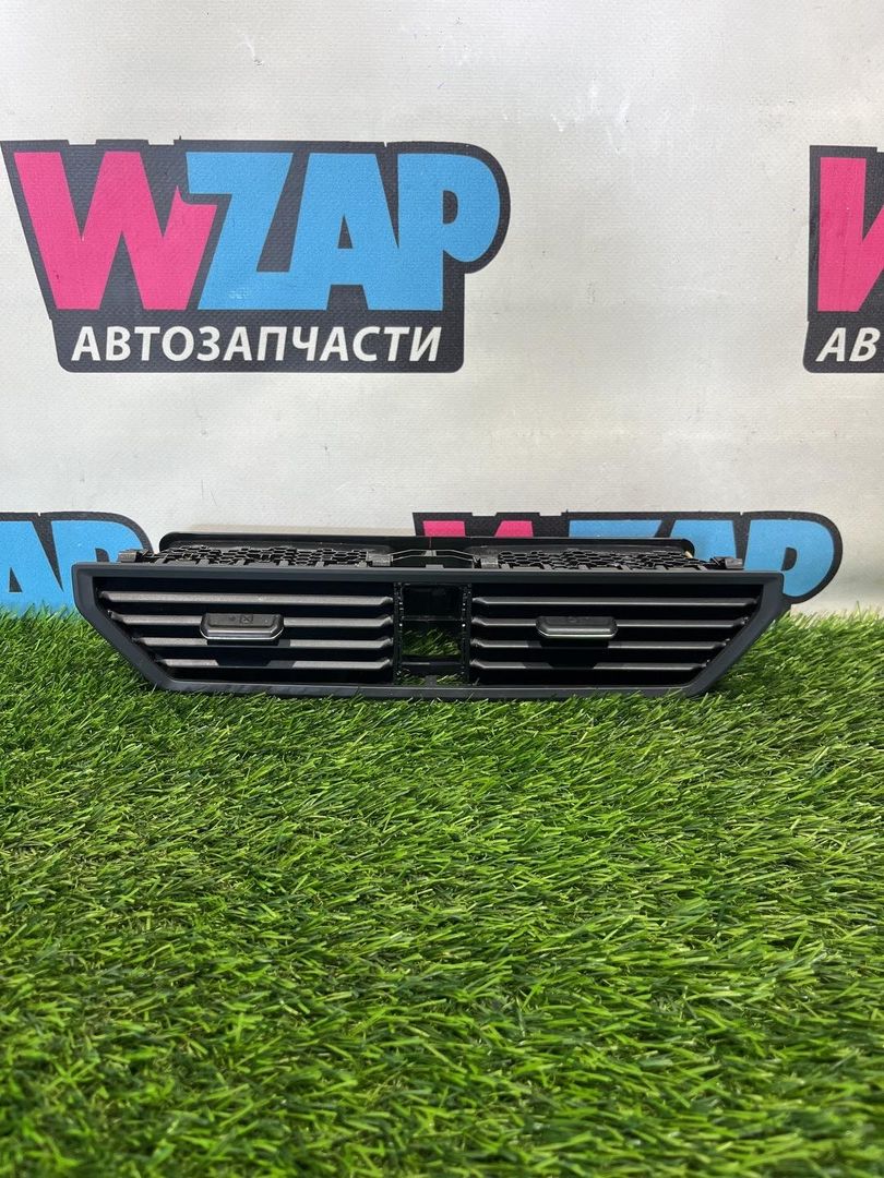 дефлектор обдува салона Volkswagen Jetta 7 поколение 2019, 1.4 л., бензин, АКПП, черный, седан, передний привод, 17B819728A