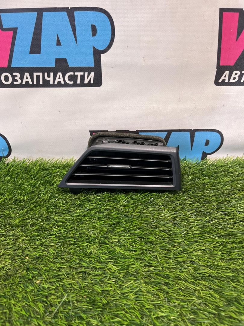 дефлектор обдува салона Volkswagen Jetta 7 поколение 2019, 1.4 л., бензин, АКПП, черный, седан, передний привод, 17B819704F