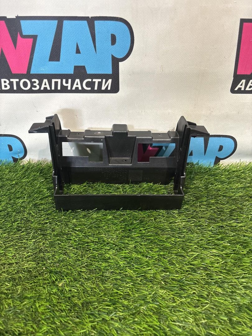 кронштейн (крепление) Volkswagen Jetta 7 поколение 2019, 1.4 л., бензин, АКПП, черный, седан, передний привод, 17A857058