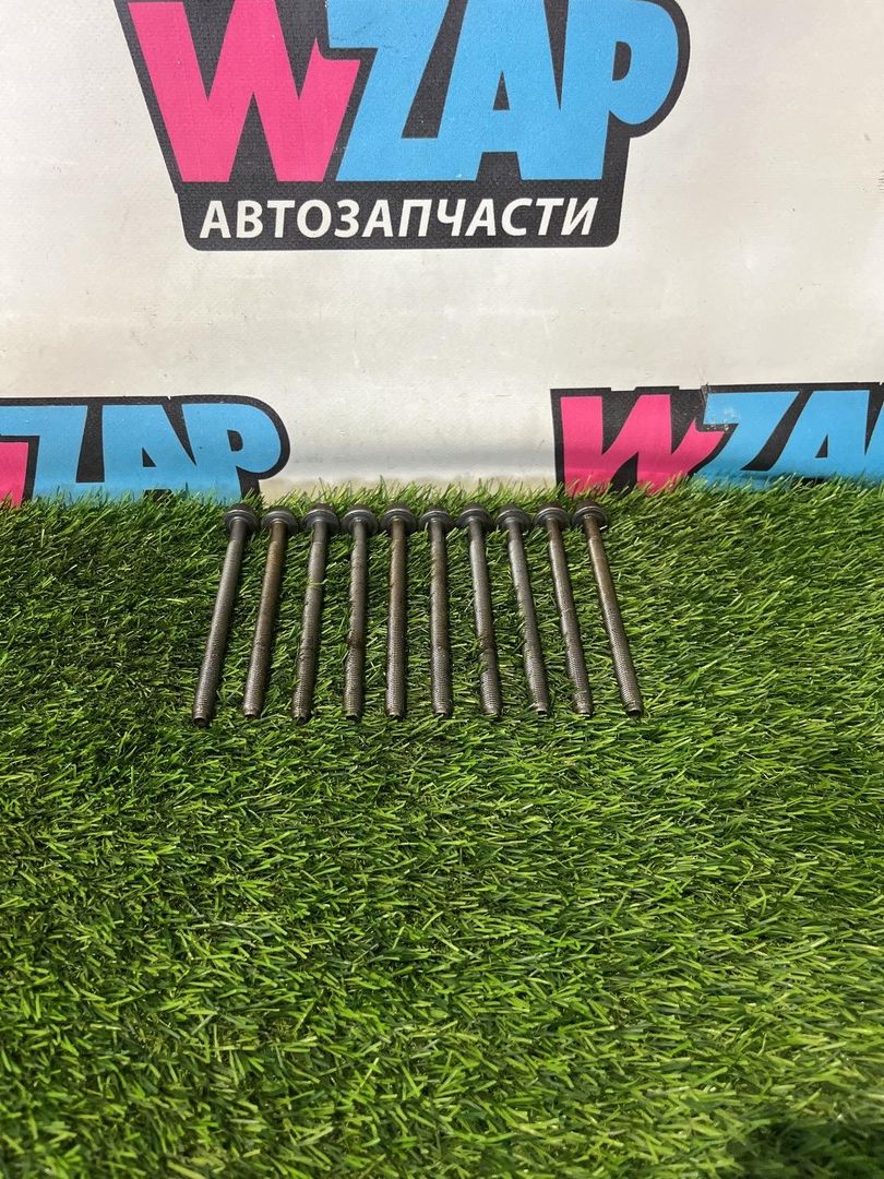болт двигателя Volkswagen Jetta 7 поколение (2018 - 2026), 1.4 л.