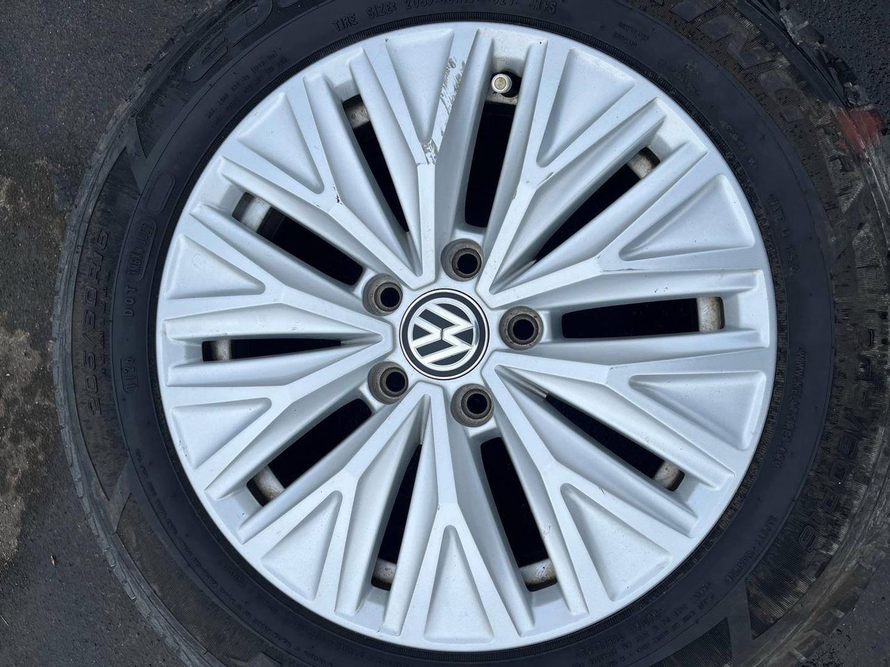 диск литой Volkswagen Jetta 7 поколение 2019, 1.4 л., бензин, АКПП, серый, седан, передний привод, 5GM601025AC