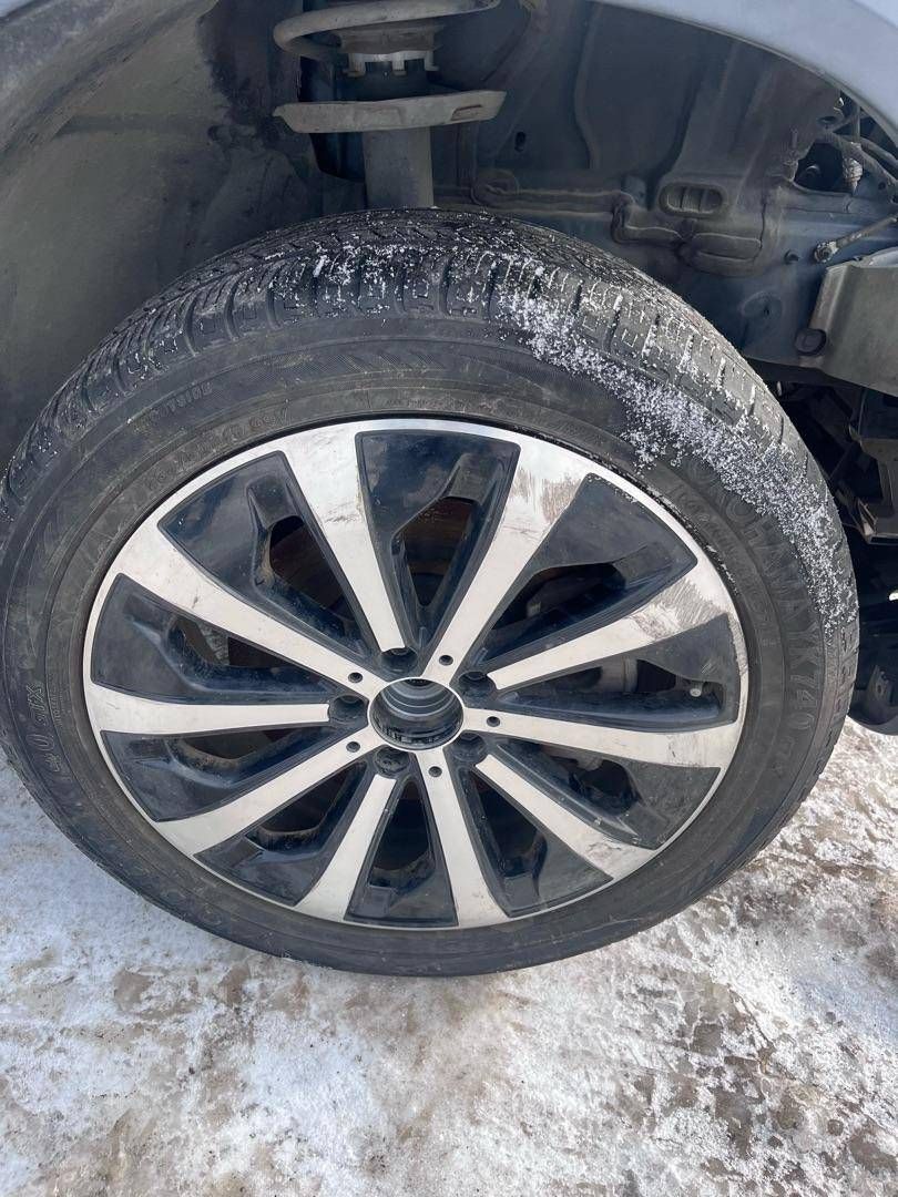 диск литой Mercedes-Benz GLA-Класс H247 2020, 2.0 л., бензин, АКПП, синий, передний привод