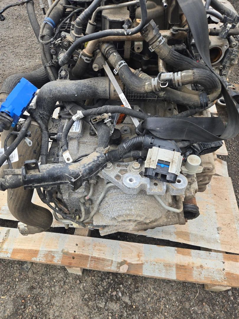 КПП автоматическая (АКПП) Buick Encore GX 1 поколение 2020, 1.3 л., АКПП, баклажан, полный привод, 24283290