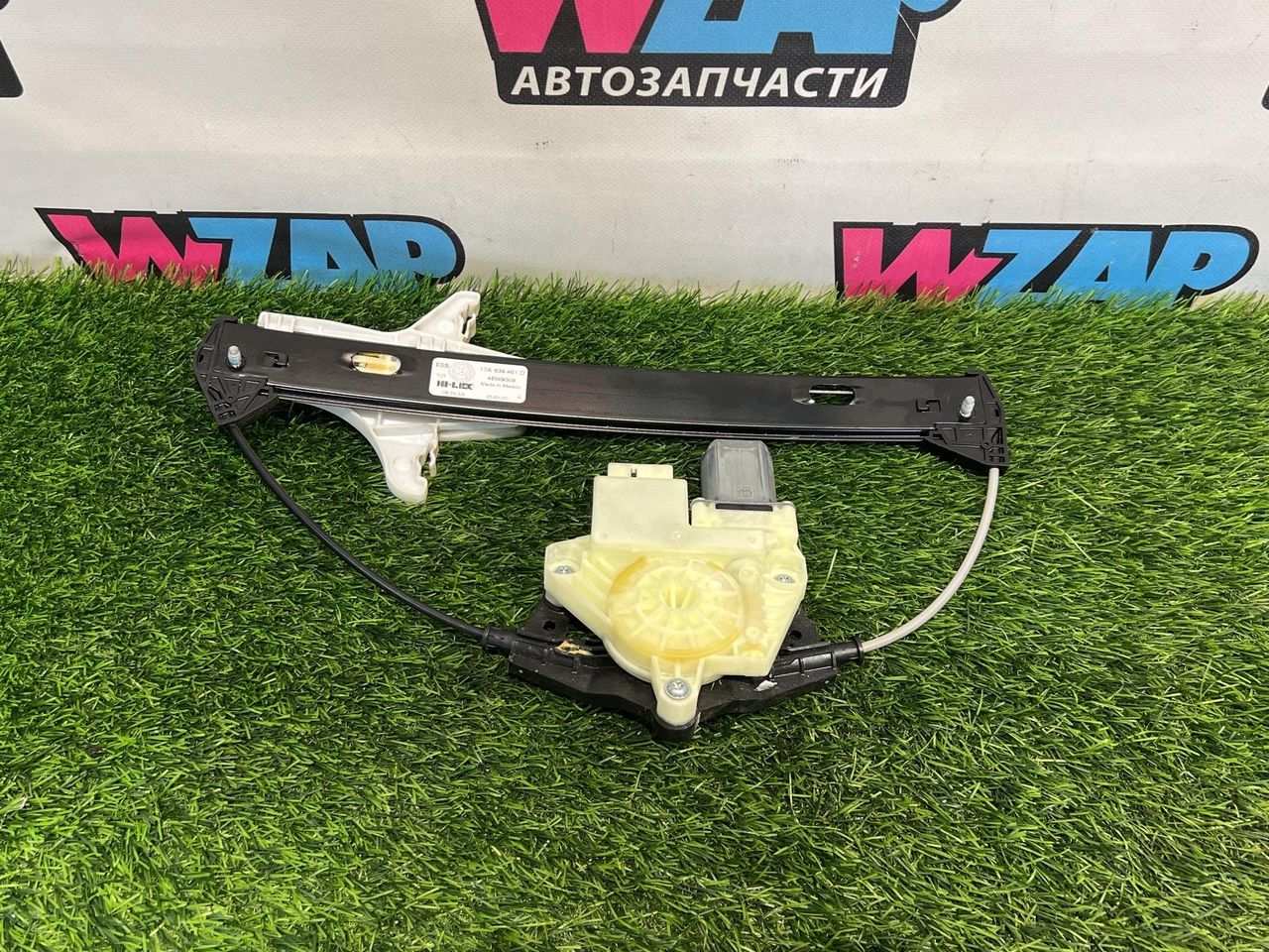 стеклоподъемник задний левый Volkswagen Jetta 7 поколение [рестайлинг] 2021, 1.4 л., бензин, АКПП, синий, передний привод, 17A839461D