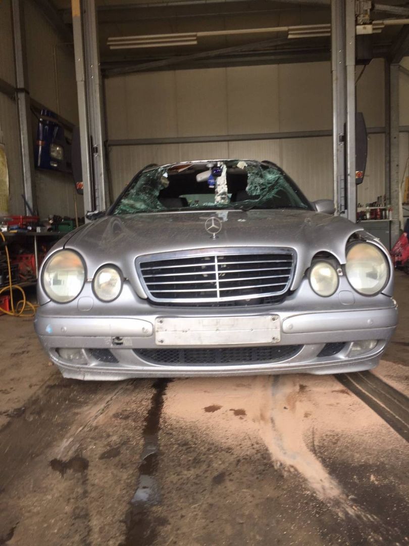 Mercedes-Benz E-Класс W210/S210 рест. 2002