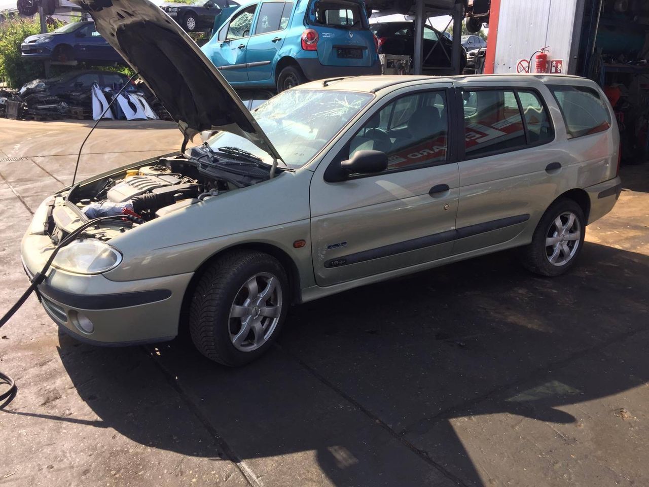 Renault Megane рест. 2001