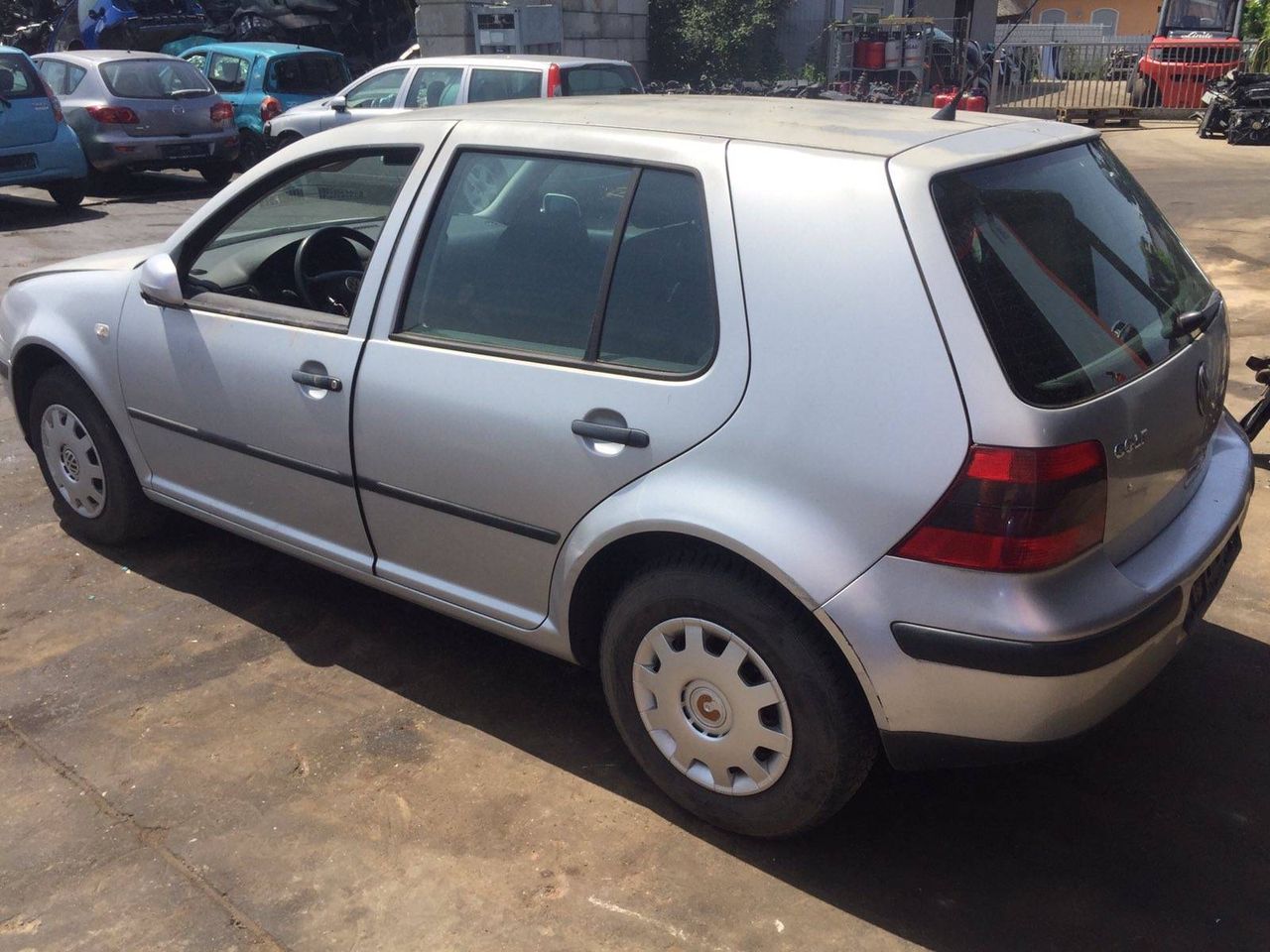 Volkswagen Golf 4 1999