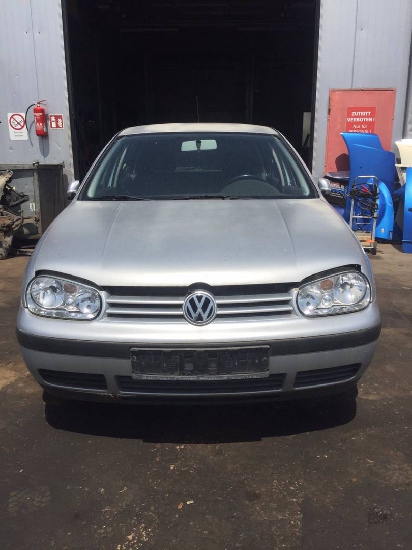 Volkswagen Golf 4 1999