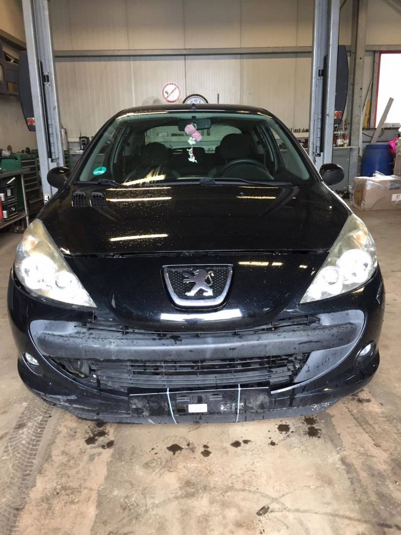 Peugeot 206 2-й рест. 2009