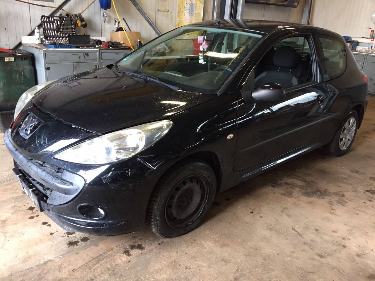 Peugeot 206 2-й рест. 2009