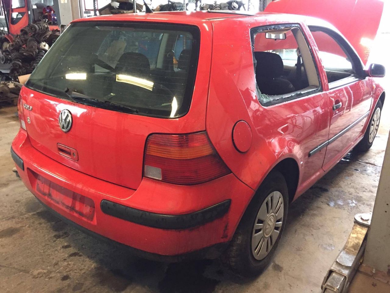 Volkswagen Golf 4 2001