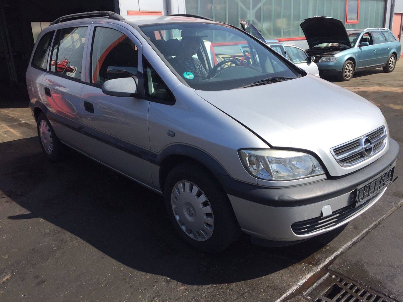 Opel Zafira (A) рест. 2003