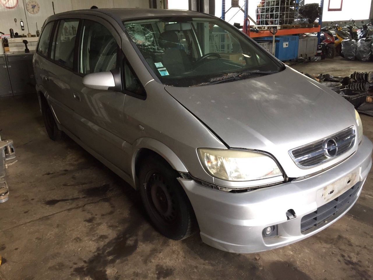 Opel Zafira (A) рест. 2003