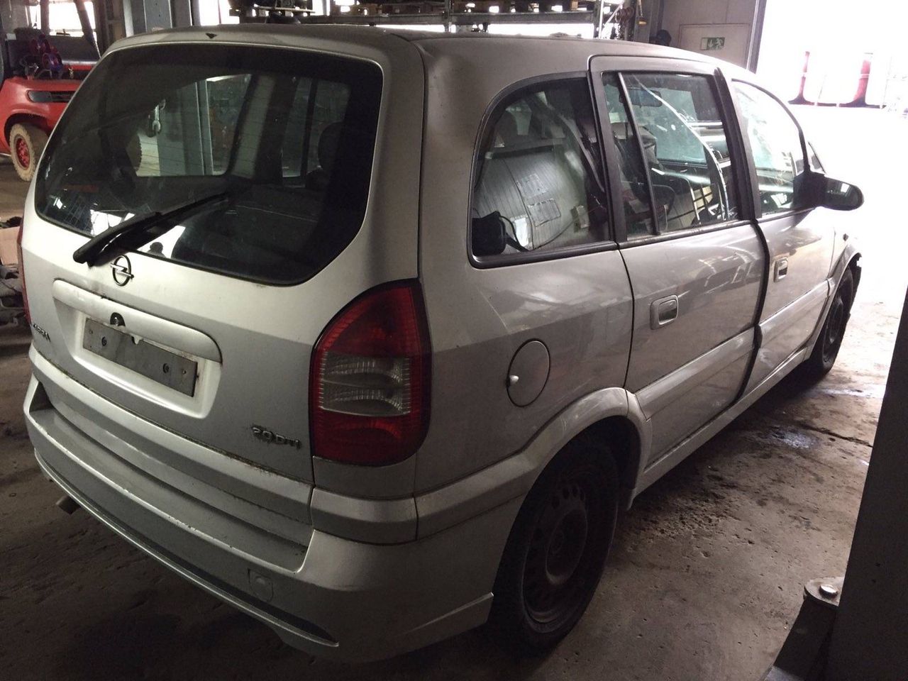 Opel Zafira (A) рест. 2003
