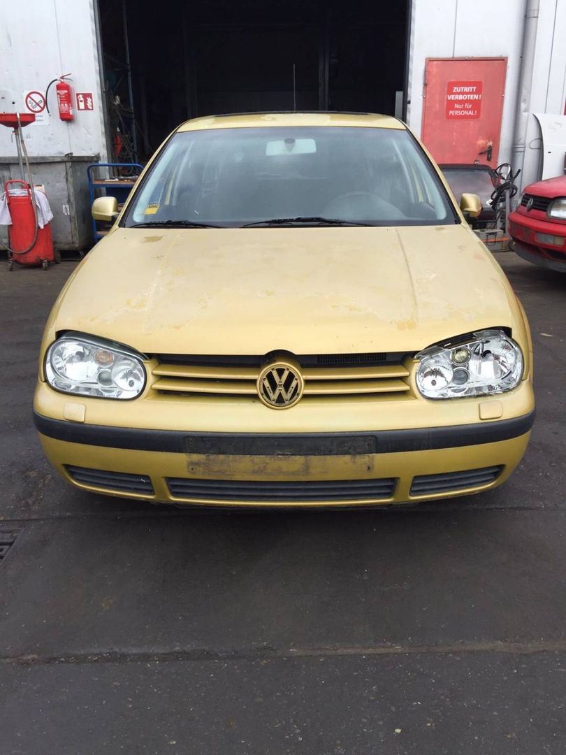 Volkswagen Golf 4 1998