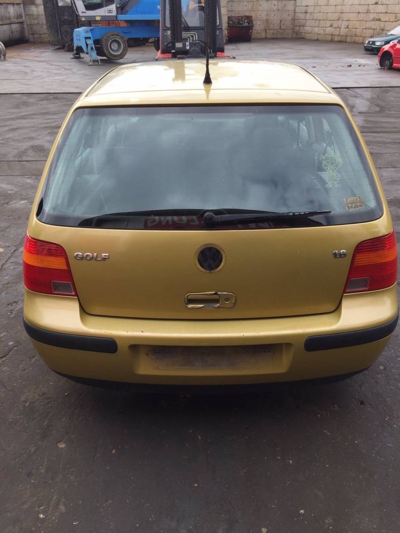 Volkswagen Golf 4 1998