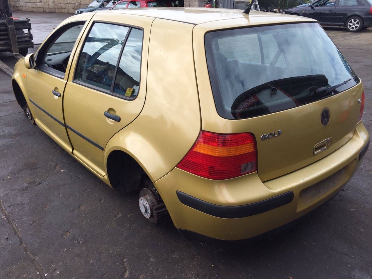 Volkswagen Golf 4 1998
