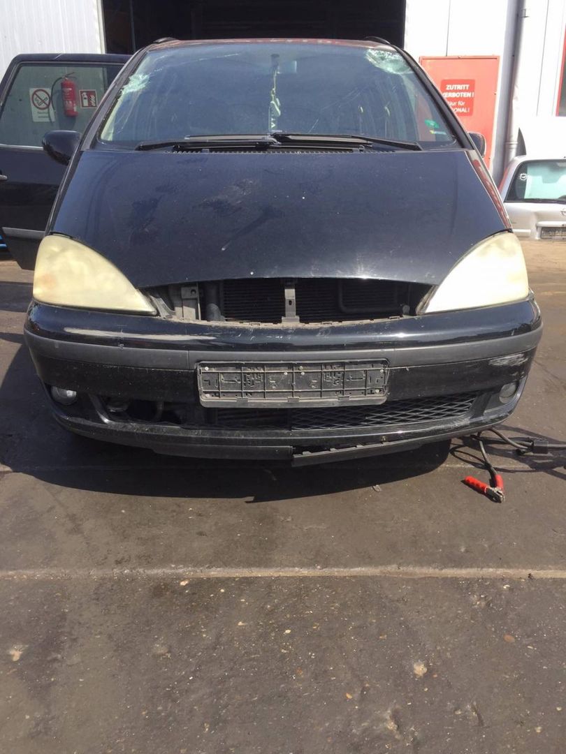 Ford Galaxy рест. 2002