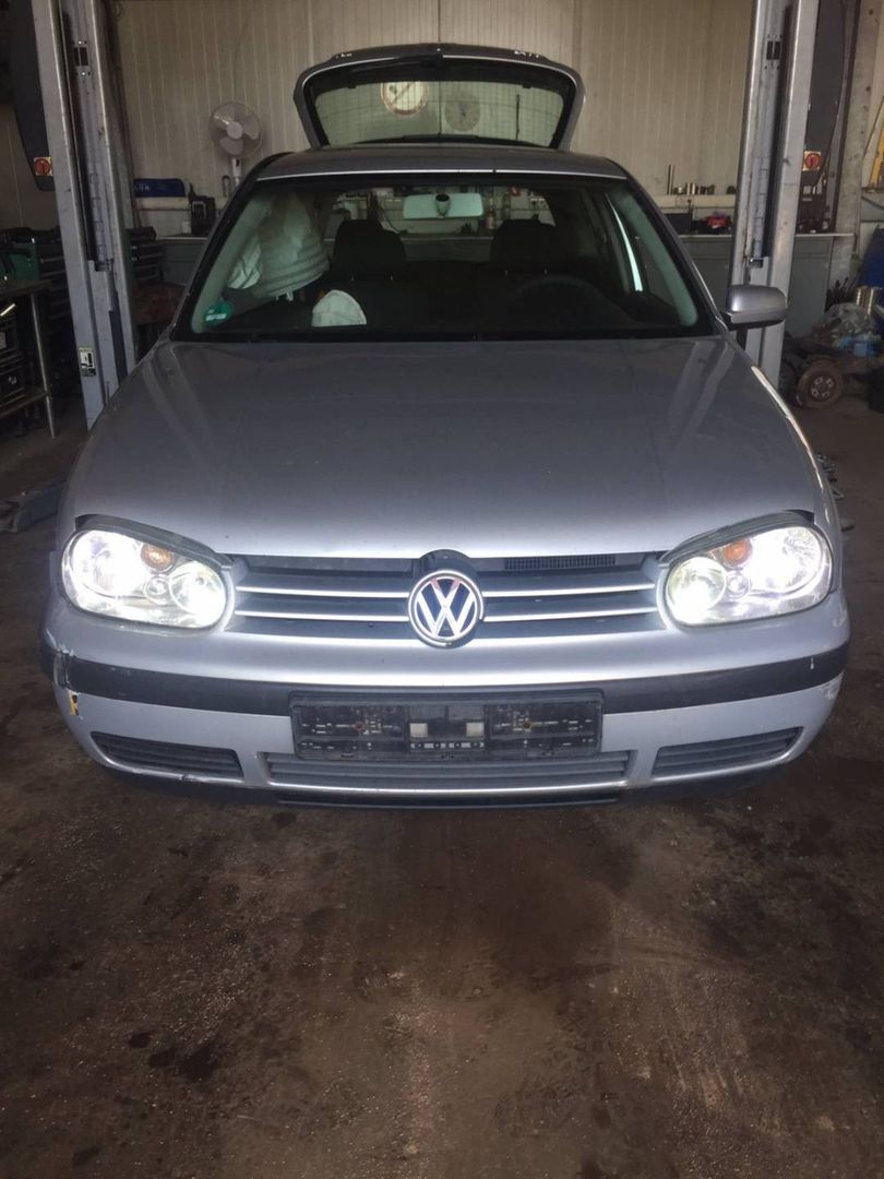 Volkswagen Golf 4 2002