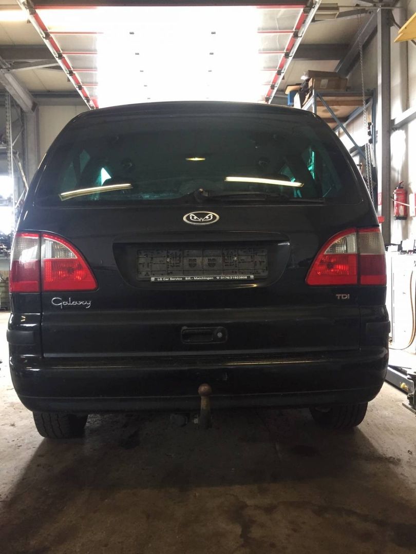 Ford Galaxy рест. 2002