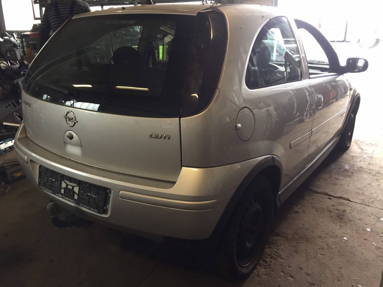 Opel Corsa C рест. 2005