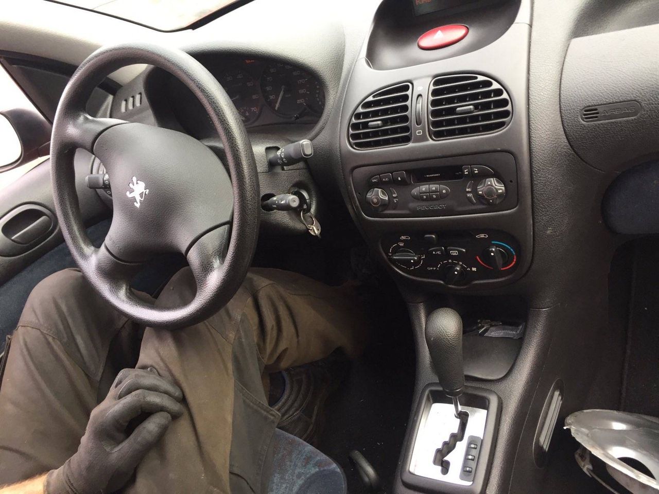 Peugeot 206 2000
