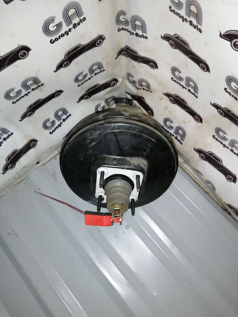 вакуумный усилитель тормозов Ford Focus 2 поколение 2005, 1.6 л., G8DB, дизель, 5МКПП, универсал