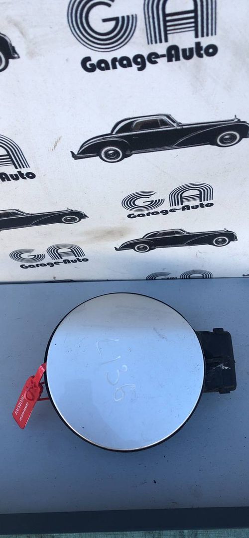 лючок топливного бака Skoda Octavia 1 поколение (A4) [рестайлинг] 2004, 1.9 л., ALH, дизель, 5МКПП, универсал