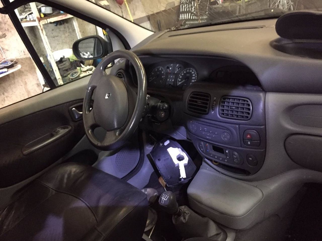 Renault Scenic рест. 2001