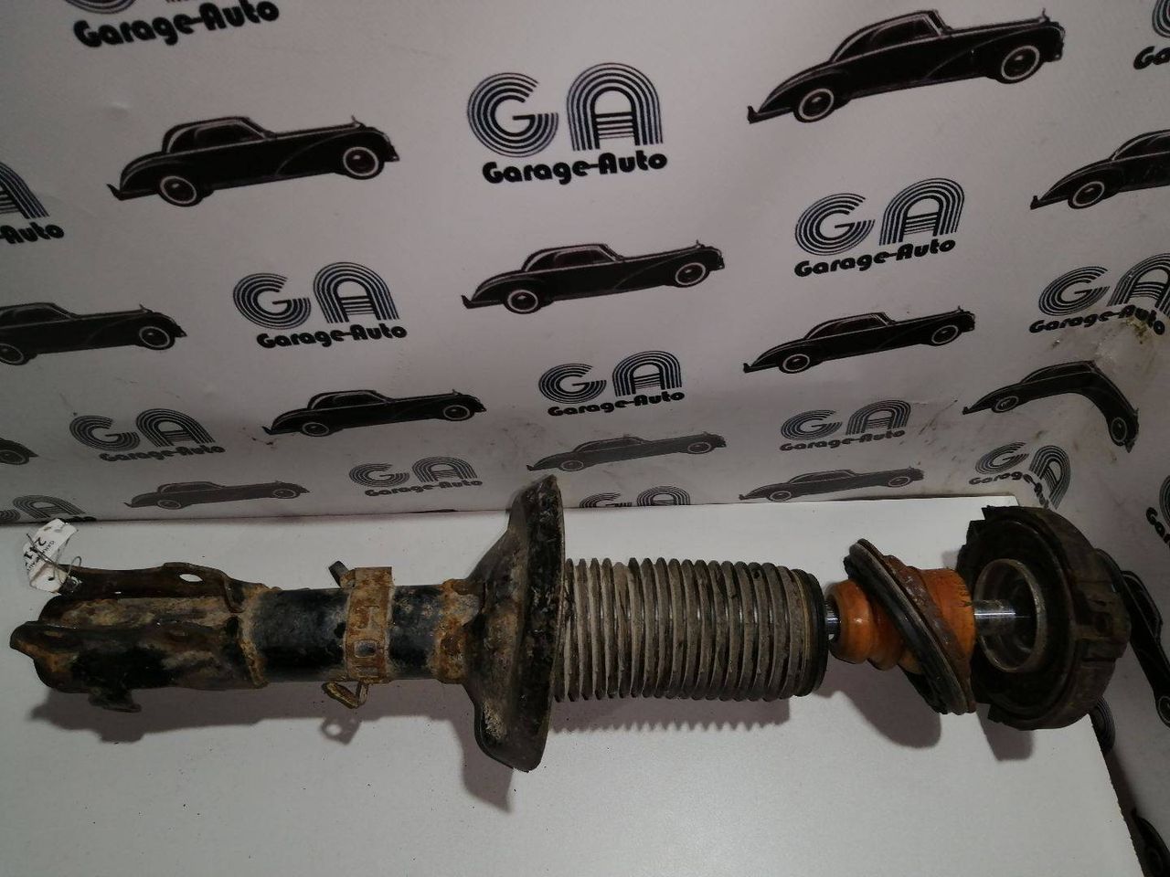 амортизатор передний правый SEAT Ibiza 2 поколение [рестайлинг] 2001, 1.9 л., дизель, хетчбэк 5 дв.