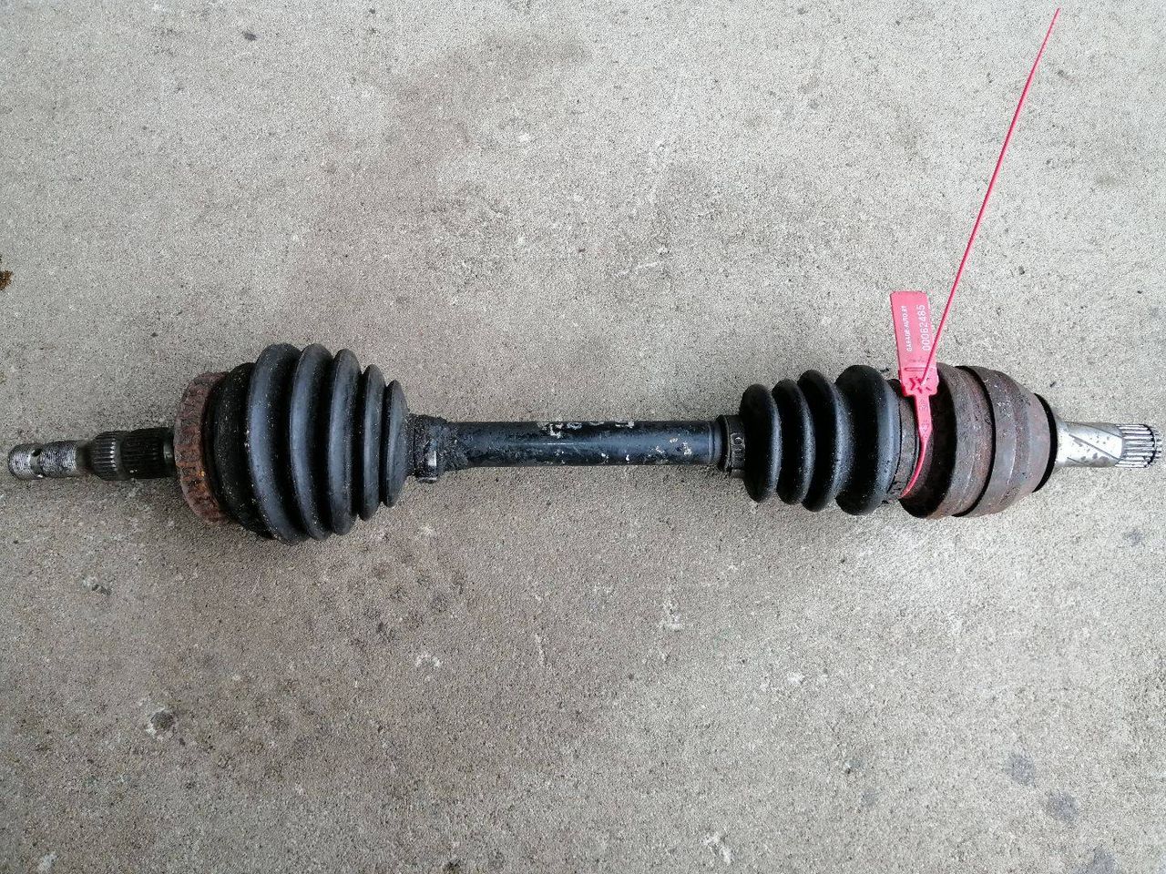 полуось передняя левая (приводной вал, ШРУС) Opel Vectra C 2003, 2.2 л., Z 22 SE, бензин, 5МКПП, серебро, хетчбэк 5 дв.