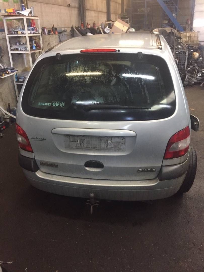 Renault Scenic рест. 2001