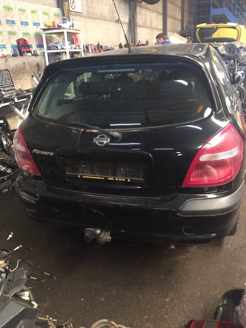 Nissan Almera N16 2000