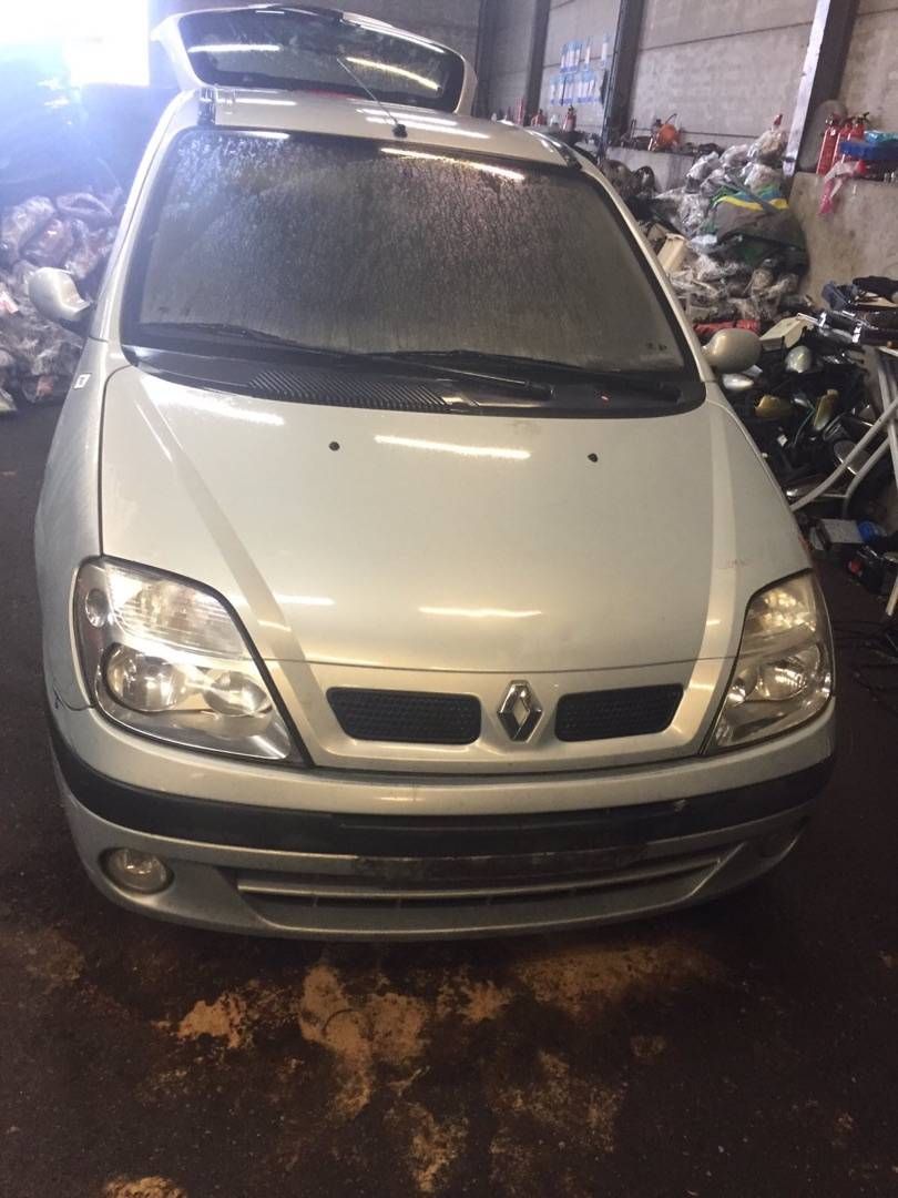 Renault Scenic рест. 2002