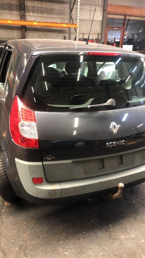 Renault Scenic 2  рест. 2007
