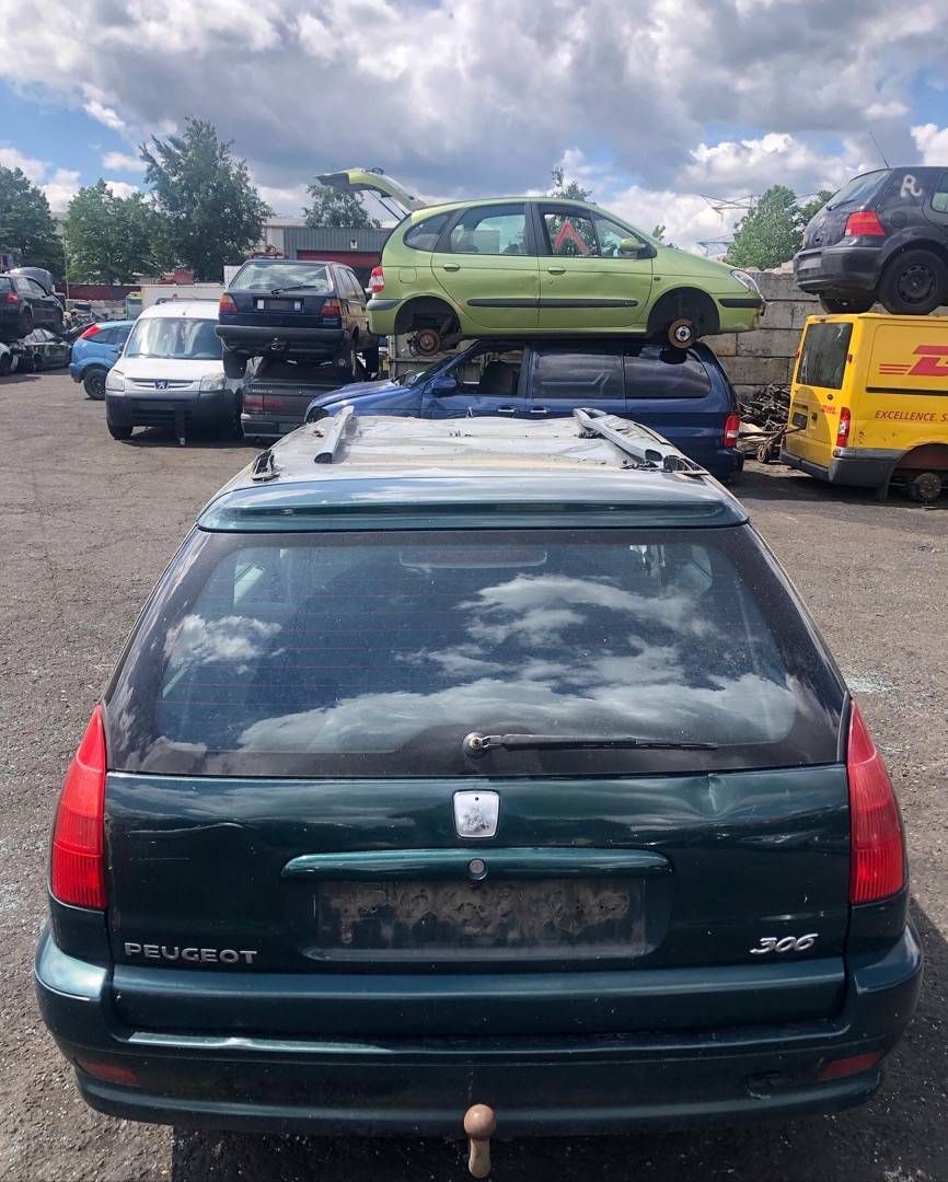 Peugeot 306 рест. 2000