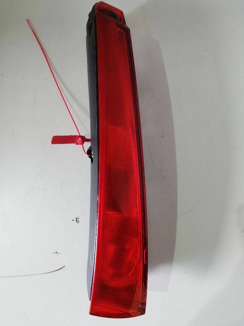 фонарь задний правый Citroen C5 1 поколение 2002, 2.2 л., дизель, АКПП, синий, универсал