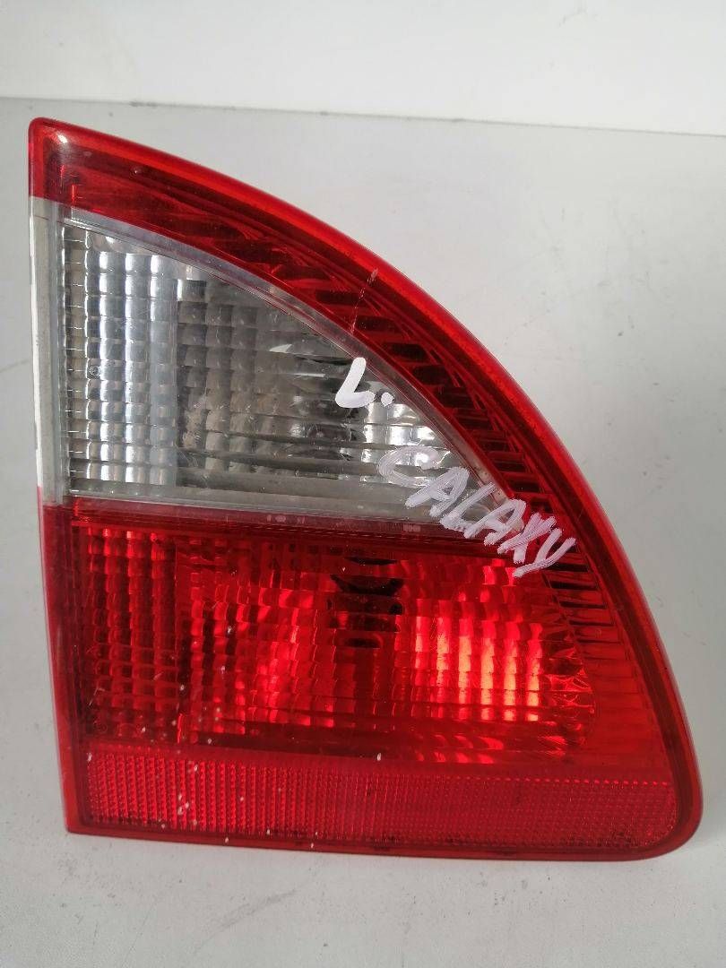 фонарь крышки багажника левый Ford Galaxy 1 поколение [рестайлинг] 2002, 1.9 л., AUY, дизель, 6МКПП, серебро, минивэн