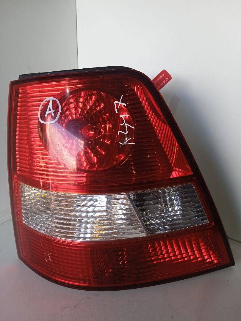 фонарь задний левый Kia Sorento 1 поколение 2006