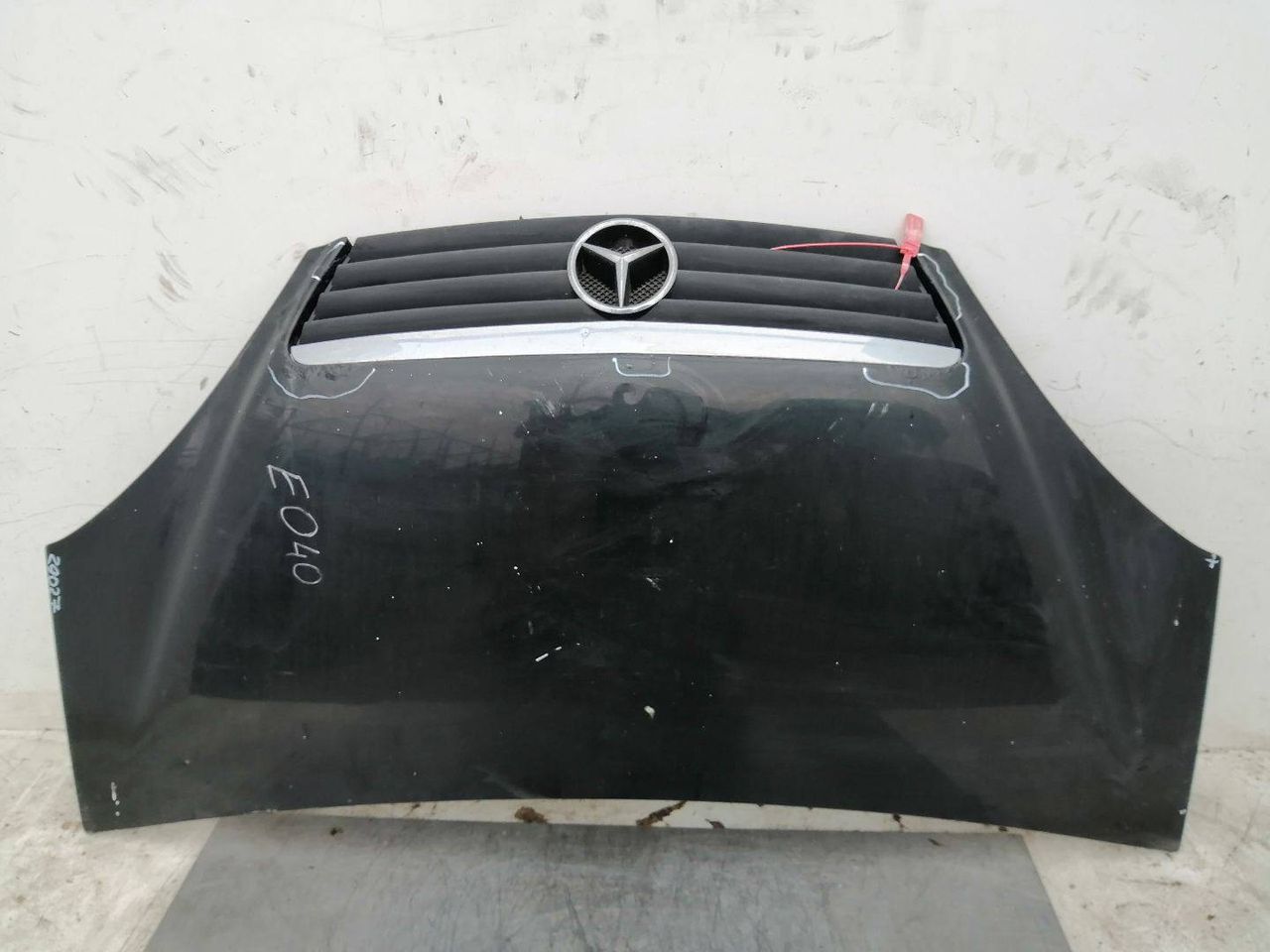 капот Mercedes-Benz A-Класс W168/V168 [рестайлинг] 2002, black, минивэн