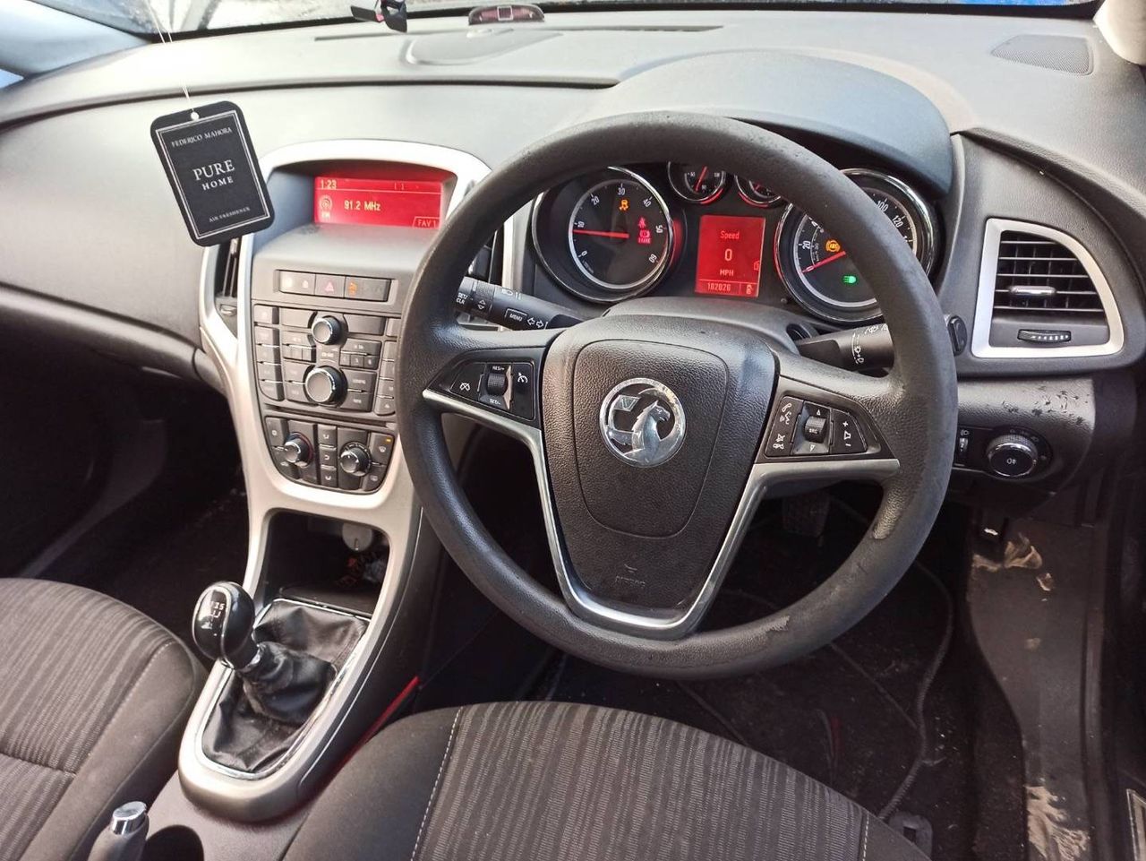 Opel Astra J 2010
