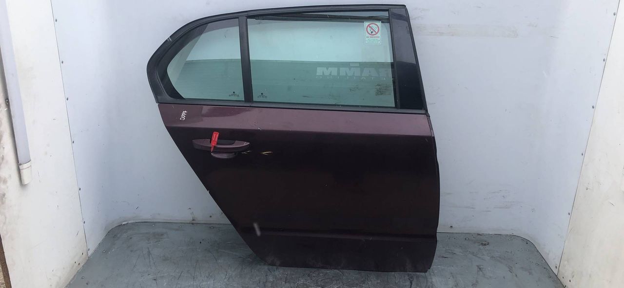 дверь задняя правая Skoda Superb 2 поколение 2010, 2.0 л., CFFB, дизель, 6МКПП, бордо, лифтбэк