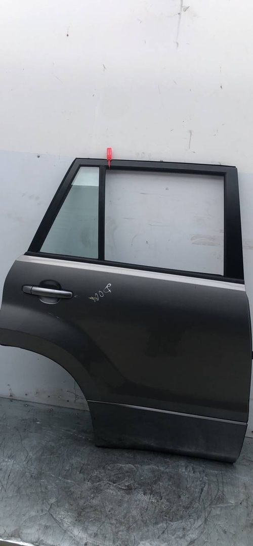 дверь задняя правая Suzuki Grand Vitara 2 поколение 2007, 2.0 л., бензин, серый, внедорожник 5 дв.