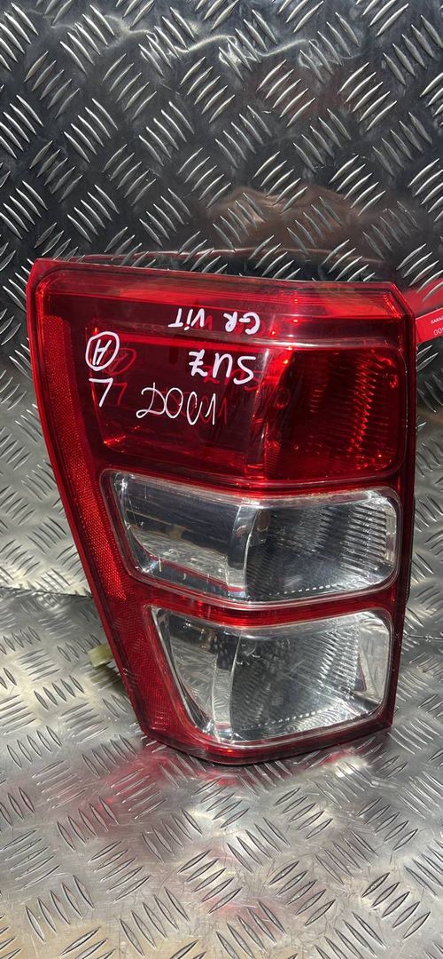 фонарь задний левый Suzuki Grand Vitara 2 поколение 2007, 2.0 л., бензин, серый, внедорожник 5 дв.